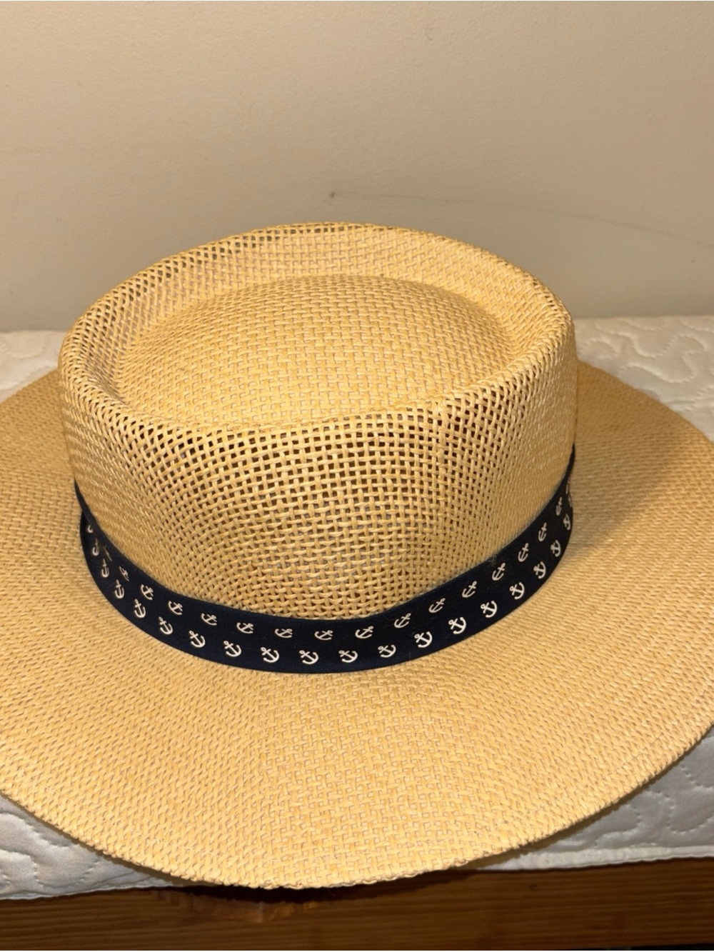 Dockers Natural Straw Hat with Navy Anchor Band